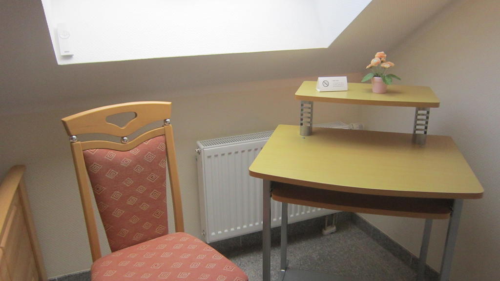 Gaestehaus Marietta Osann-Monzel Kamer foto