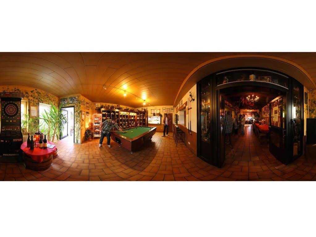 Gaestehaus Marietta Osann-Monzel Buitenkant foto